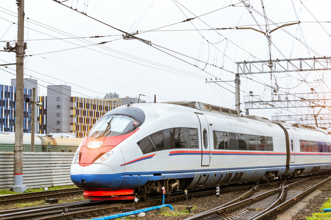 How Rail Companies can Benefit from Hybrid and Off-Grid Power