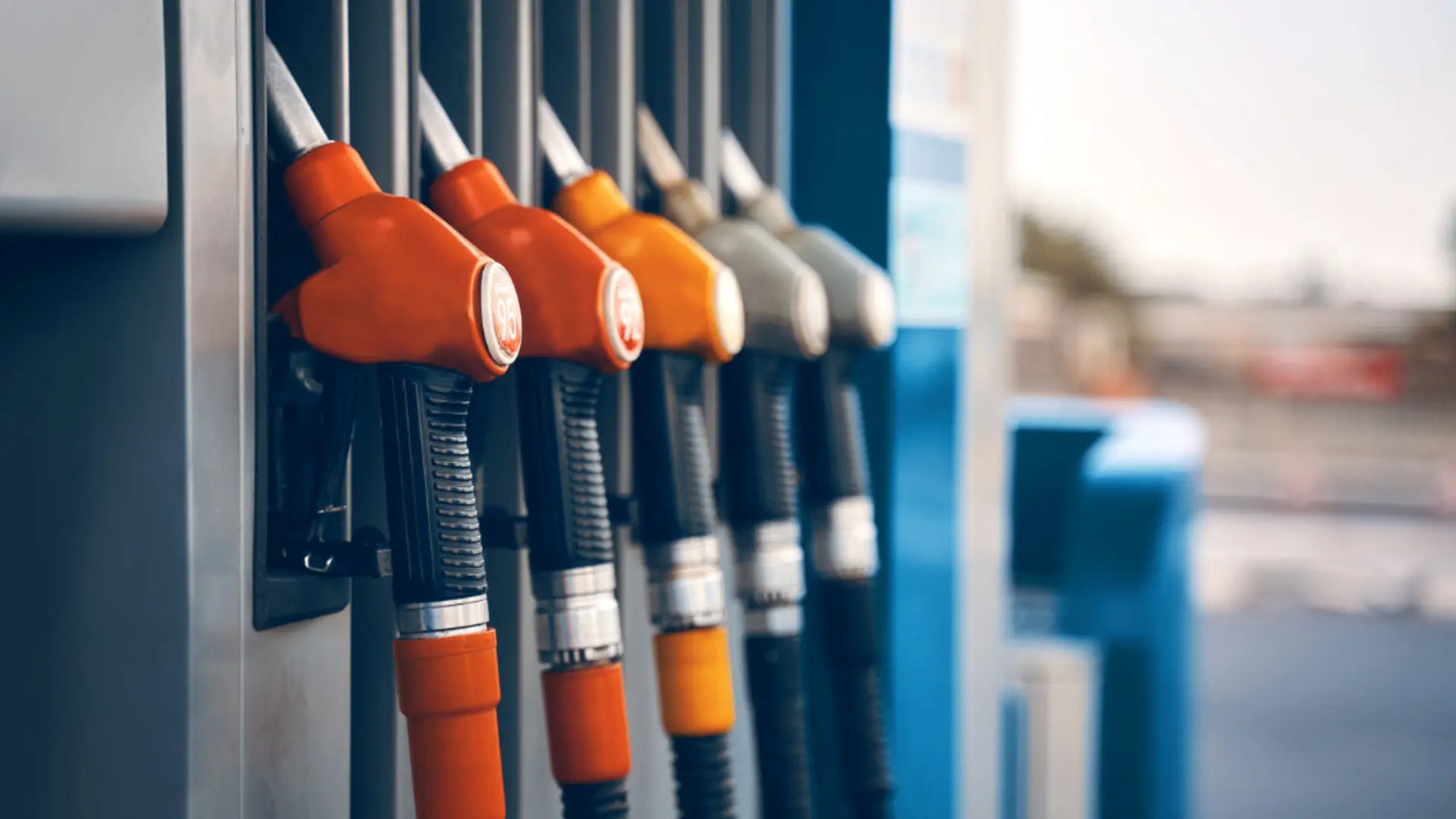 Optimising Fuel Dispenser Pump Performance with Delta Electronics AC/DC DIN Rail Power Supplies