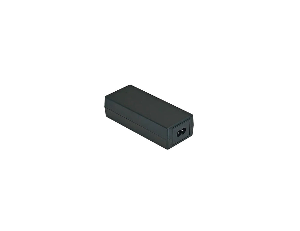 Delta MEA-065A series Class II medical AC/DC desktop adapter with IEC C8 inlet.